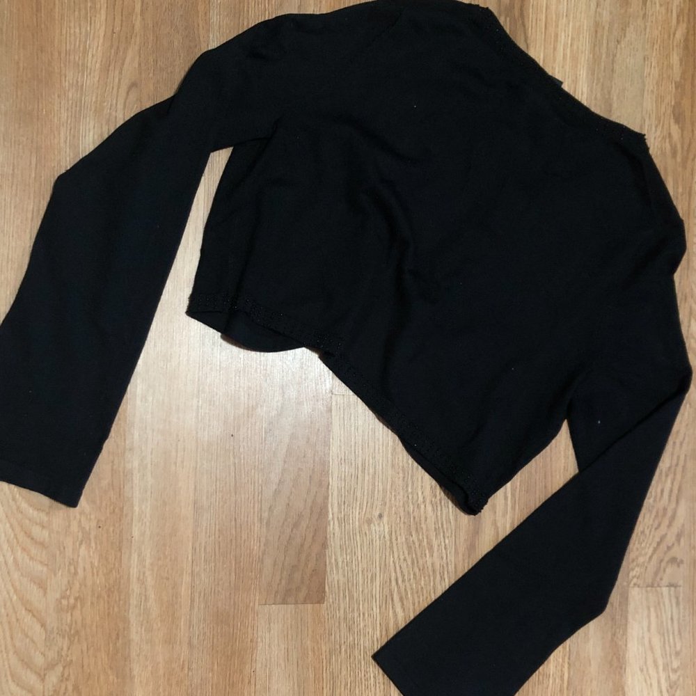 LAST CHANCE! 🍍5/$25🍍 Geoffrey Beene ♡ Crop, Long Sleeve, Open Front Cardigan - Picture 3 of 6